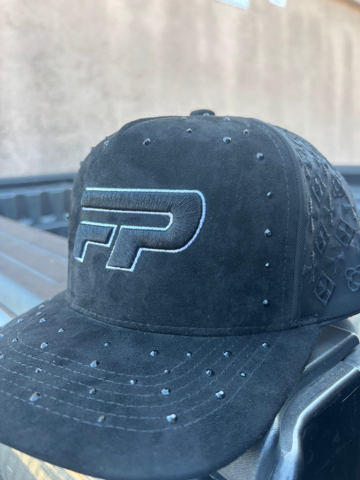 BLACK FP DIAMOND HAT
